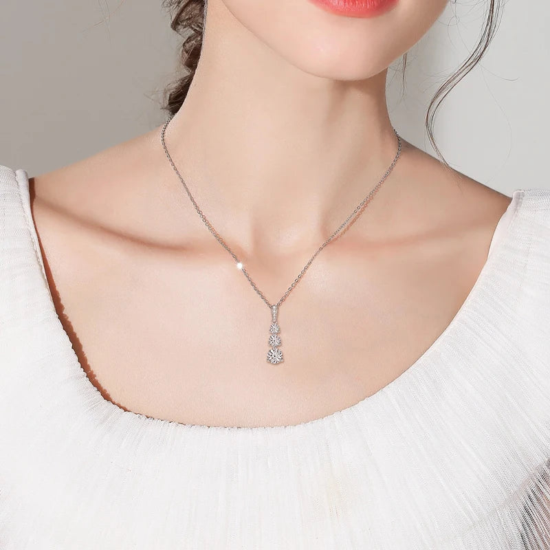 3-Stone Pendant Necklace 925 Silver | Diamonds Grace