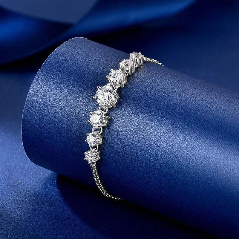 7-Stone Moissanite Claw Bracelet | 925 Sterling Silver | Diamonds Grace