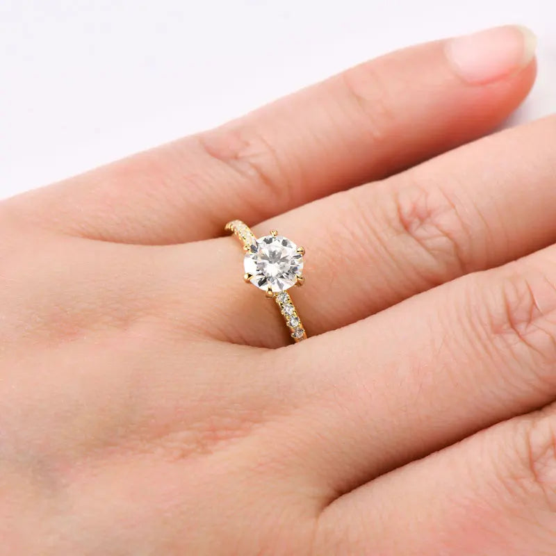 Round Cut Moissanite Engagement Ring 1ct D Color VVS | 925 Silver | Diamonds Grace