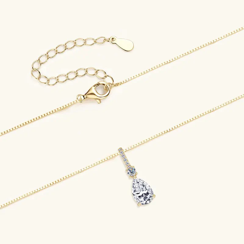 Pear Cut Moissanite Droplet Pendant Necklace VVS1 | 925 Silver | Diamonds Grace