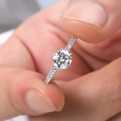 Round Cut Moissanite Engagement Ring 1ct D Color VVS | 925 Silver | Diamonds Grace