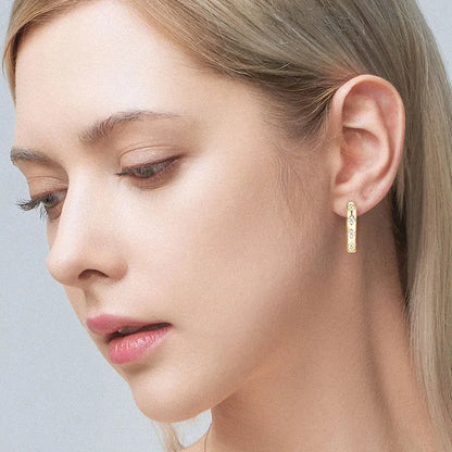 Moissanite Clover Hoop Earrings | D Color VVS1 | 925 Silver | Diamonds Grace